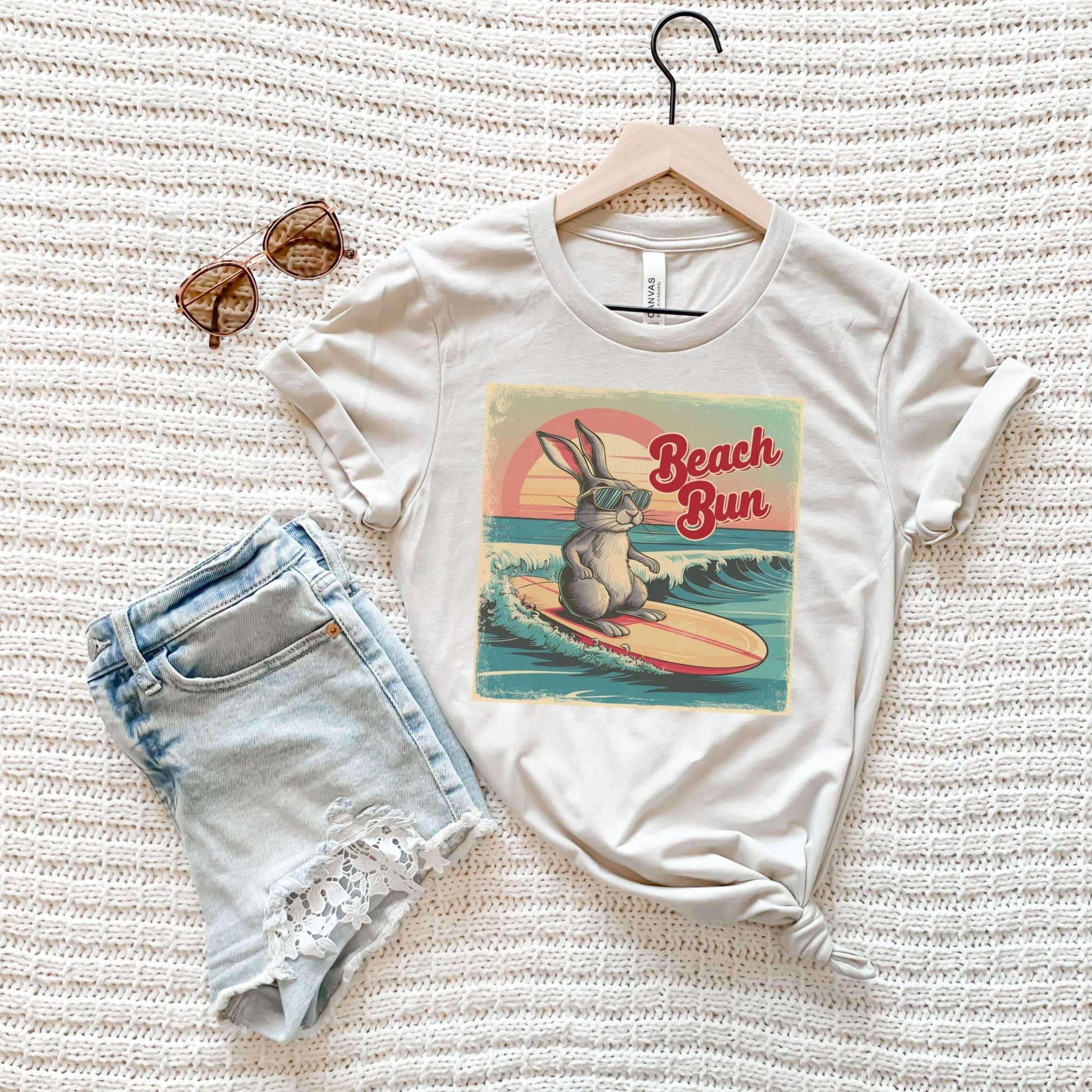 Retro Beach Bun Youth Short Sleeve T-Shirt - Chester & Co.