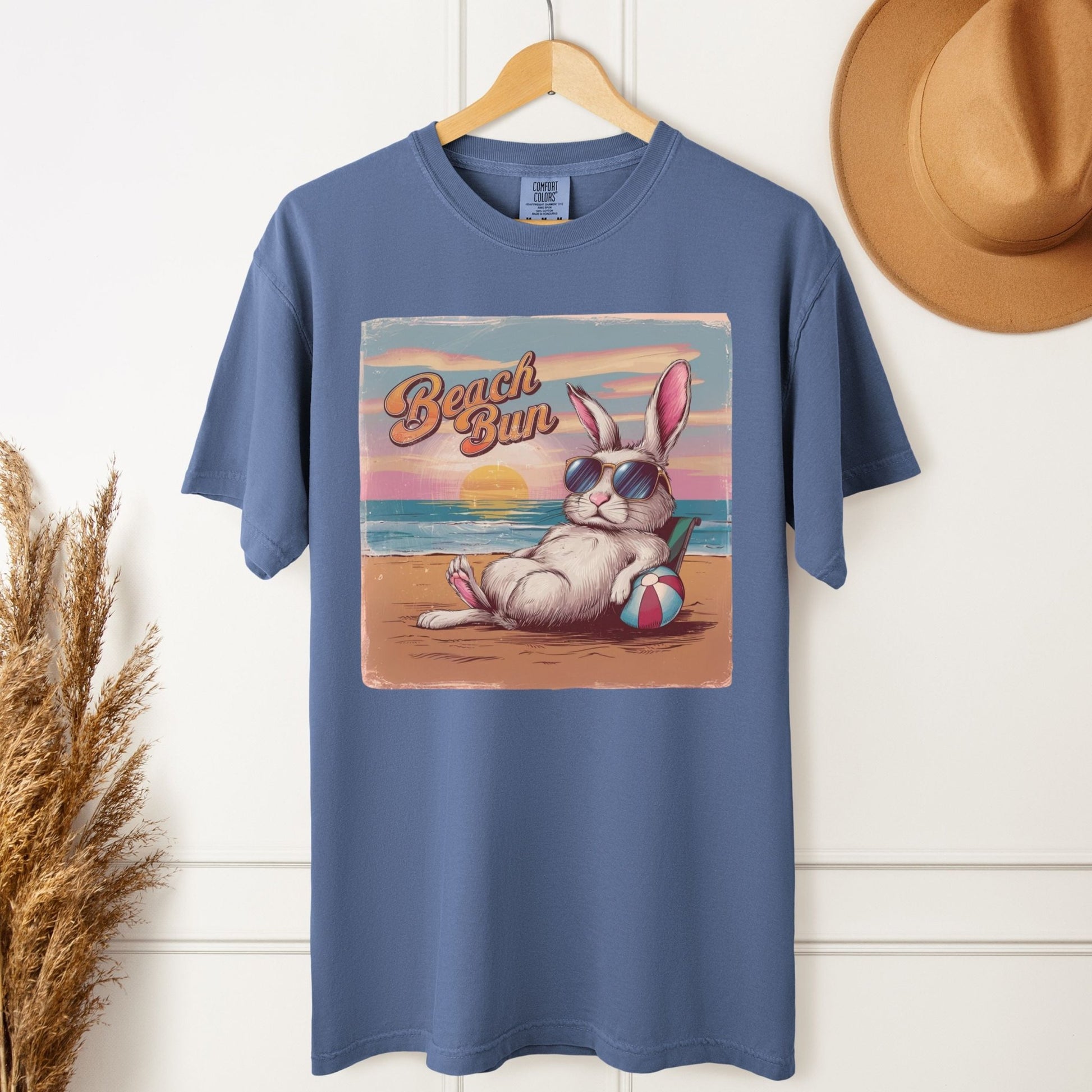 Retro Beach Bun Unisex Garment - dyed Heavyweight T-Shirt - Chester & Co.